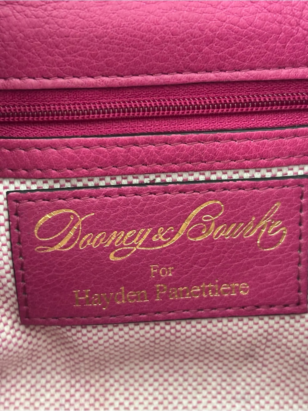 Dooney & Bourke Y2K Fuchsia Hayden Panettiere Leather Clutch - RARE - Picture 6 of 14